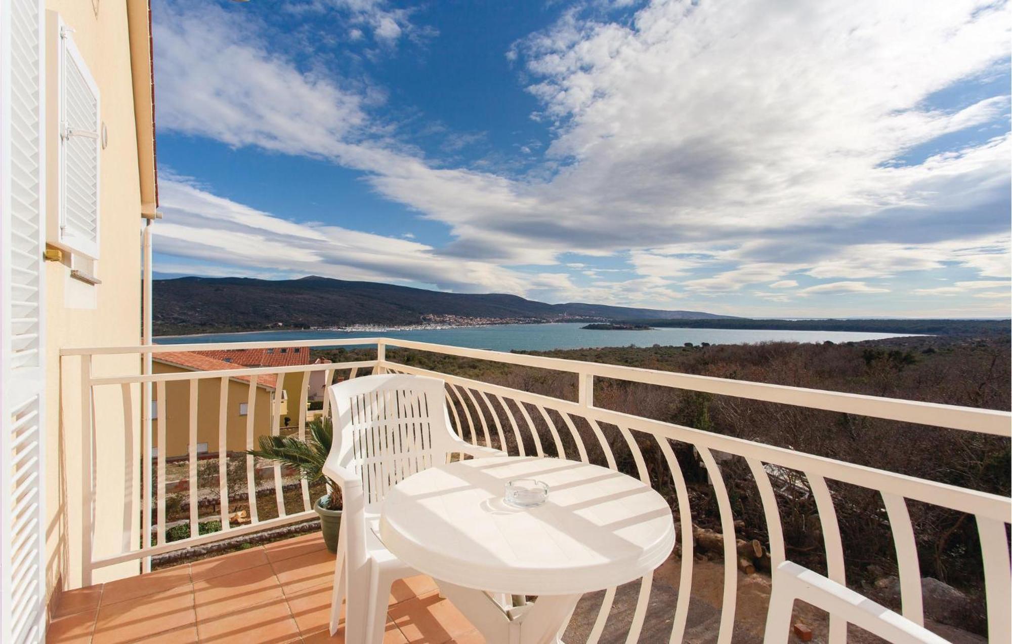 Stunning Apartment In Kornic With House Sea View Экстерьер фото